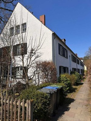 Traumwohnung Steimker Berg - 3 Zimmerwohnung mit Balkon und Carport