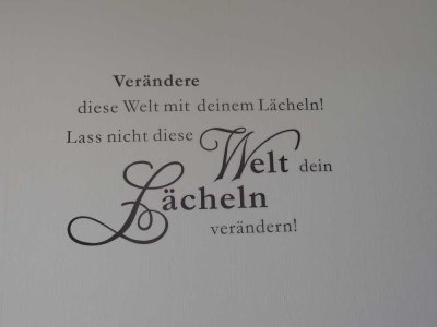 Helle 3,5-Zimmer Wohnung im 8. OG mit zwei Balkonen in Darmstadt-Kranichstein