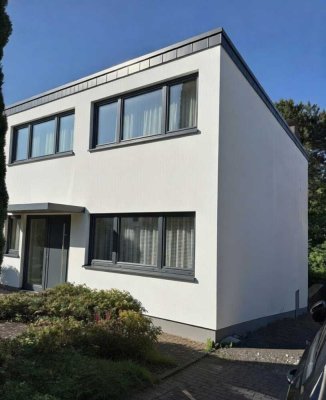 Erstbezug nach Kernsanierung in Bonn-Niederholtorf !