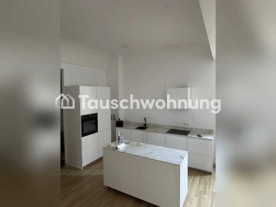 Tauschwohnung: Tausche 148qm 5 Zimmer Nähe Frankfurter Allee
