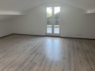 Außergewöhnliche große 2-Zimmer-Wohnung