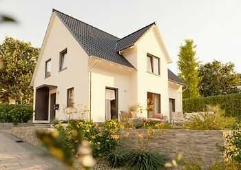 Strahlend und lauschig - ein Traumhaus für die Familie - Lichthaus 152