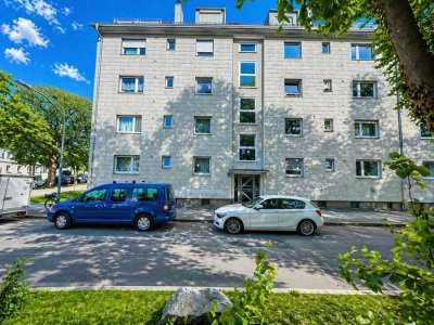 Pasing: Großzügige 4-Zimmer-Wohnung mit Balkon in grüner, ruhiger Lage – perfekt für Familien.