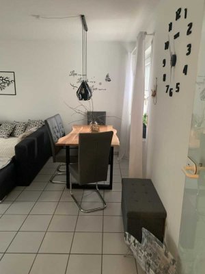 Geschmackvolle 2-Zimmer-Wohnung in Oedheim