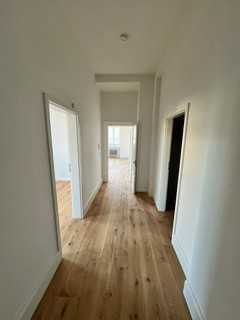 Stilvolle 4-Zimmer Wohnung mit Balkon - Erstbezug nach Renovierung - Küche neu in Darmstadt