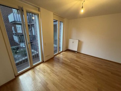 ***ALTENGERECHTES WOHNEN*** 2 ZKnBB im Zentrum von MS