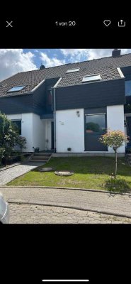 Attraktives Haus zum Mieten in Ratingen Hösel