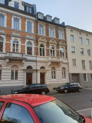 Gepflegte 2-Zimmer Dachgeschosswohnung in Aachen-Frankenberg