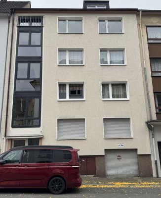 Sonnige 3-Zimmer Wohnung mit Balkon im 3. OG in Essen-Holsterhausen