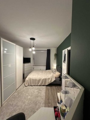 Helle 2-Zimmer Erdgeschosswohnung mit Balkon in Kiel-Holtenau