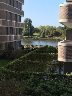 Möbliertes Zuhause mit 2,5 Zimmern und Balkon in der Bremer Überseestadt