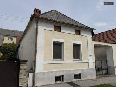 Kleines Einfamilienhaus mit Potenzial &amp; Photovoltaik