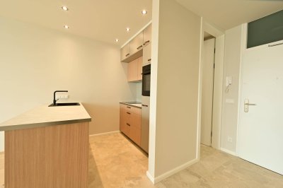NONNTAL | Generalsanierte 2-Zimmerwohnung mit hochwertiger Ausstattung und Loggia mit Festungsblick