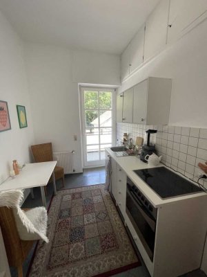 Barrierefreie 1-Raum-Wohnung im Erdgeschoss, Küche, Diele, Bad und Balkon, ca. 31 m²