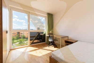 WG-geeignet! Teilmöblierte 3,5-Zimmer-Wohnung mit großzügigem Balkon in Linz nähe UKH zu vermieten!
