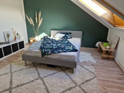 Schöne und gepflegte 3-Zimmer-Dachgeschosswohnung mit Balkon in Wurmberg