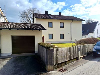 Ruhig gelegenes Einfamilienhaus in begehrter Wohnlage von Kirchseeon mit Entwicklungspotenzial