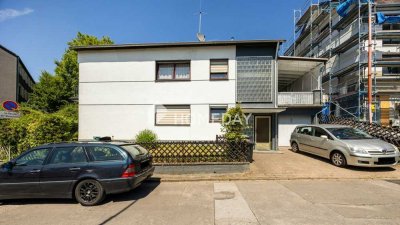 Mehrfamilienhaus mit Garten, Balkon und Raum für bis zu drei Wohnungen