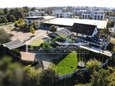 Doppelhaus mit ausgebautem Untergeschoss großer Garage und Garten!