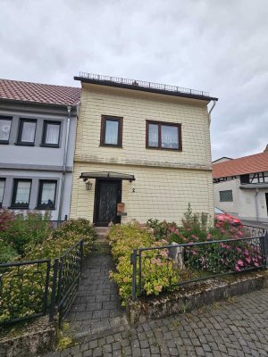 Einfamilienhaus, mit Garage und Terrasse, in Rula zu verkaufen :)