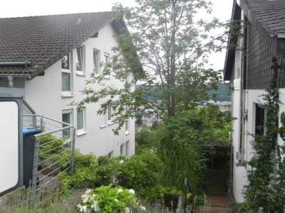 Sonnige Komfortwohnung mit großer Loggia in bevorzugter Wohnlage in Siegen-Weidenau