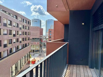 Erstbezug! Lichtdurchflutete, urbane Wohnung mit Blick zum Westfield Shoppingcenter im Eleven Decks