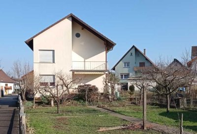 ZEUTERN: Ruhig gelegenes Haus sucht neue Familie, 137 m² Wohnfläche