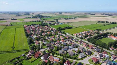 Geräumiges Ein-/Zweifamilienhaus in unmittelbarer Nähe zur Küste