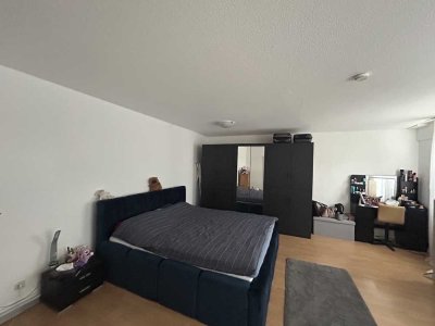 Marko Winter Immobilien - Obrigheim: gemütliche, ruhig gelegene 1-Zimmer-Wohnung