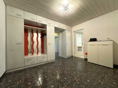 3-Zimmer-EG-Wohnung + Balkon + Küche