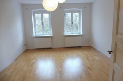 Top 4-Zimmer- Wohnung,innerer Westen,sonnig und hell