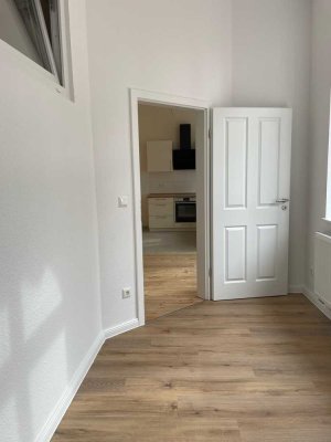 Altbauwohnung (renoviert) mit EBK frei ab 1.10.