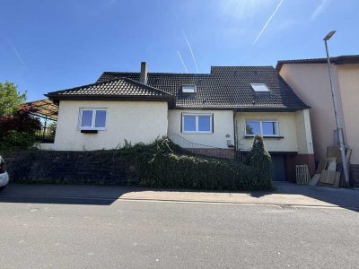 Kernsaniertes Einfamilienhaus in toller Lage