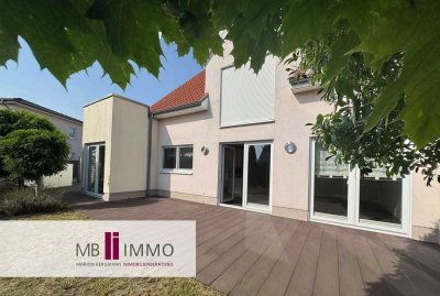 Traumhafte Erdgeschosswohnung mit eigenem Gartenbereich