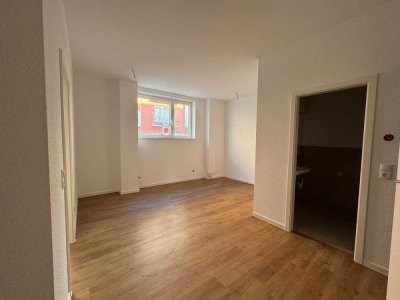 Neu Renovierte 2-ZKB-Wohnung in Ludwigshafen am Rhein, Nord/Hemshof