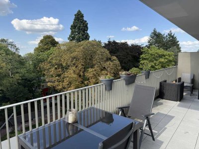 Moderne Penthouse-Wohnung mit umlaufender Dachterrasse und Rheinblick – Nachmieter gesucht