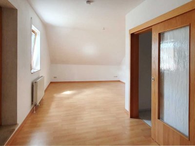Gratis 300 EUR Amazon-Gustchein!***Kompaktes Wohnen mit Komfort: 1-Zimmer-Wohnung mit Balkon***