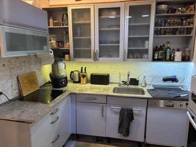 Großzügige 6,5-Zimmer Wohnung mit Balkon in Starnberg