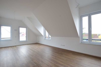 Schicke DG-Wohnung Nähe Frankfurt - sofort frei!