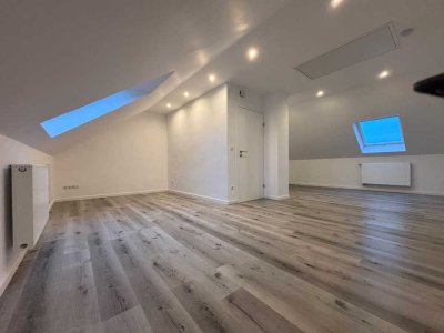 Reihenhaus sonnige Feldrandlage mit Terrasse Balkon 4,5 Zimmern in Frankfurt a. M.  Nieder-Eschbach