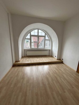 Vollständig renovierte 4-Raum-Wohnung mit Balkon in Herborn