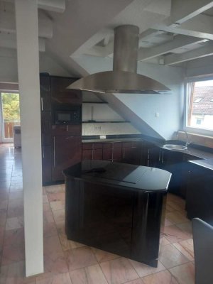995 € - 65 m² - 3.0 Zi.