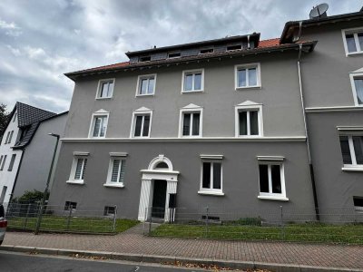 Kernsanierte Stadtwohnung im 1. OG mit Balkon zu vermieten