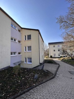 Schöne 3-ZKB-Wohnung mit Balkon, Gartennutzung
und Kfz-Stellpatz in KO-Horchheimer Höhe