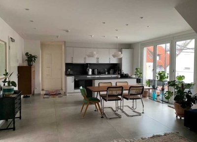 Exklusive Dachgeschosswohnung in zentraler Lage von Aschaffenburg