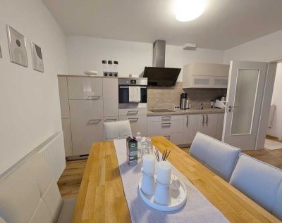 Schöne 3 ZKB mit großem Balkon im Süden von Bobingen