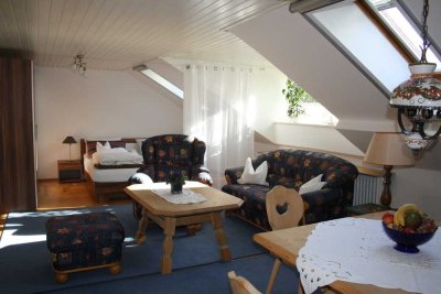 Vollmöblierte, geräumige 1 Zimmer Wohnung in München, Trudering
