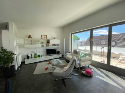 Geschmackvolle, hochwertige 4-Raum-Maisonette-Wohnung mit EBK und Klimaanlage in Weinheim