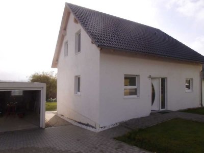 Preiswertes 5-Raum-Einfamilienhaus mit EBK in Reiskirchen