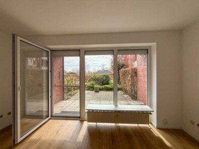 ✨Erstbezug nach hochwertiger Renovierung – stilvolle 2-Zimmer-Wohnung mit Terrasse in zentraler Lage